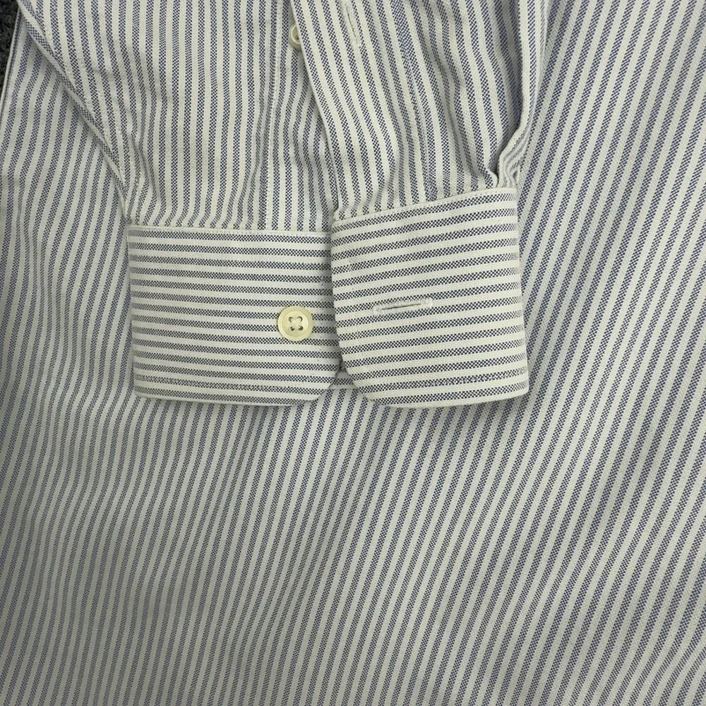 L.L. Bean Button Down Shirt Mens 18-37 Blue White Cotton Wrinkle Resistant Style